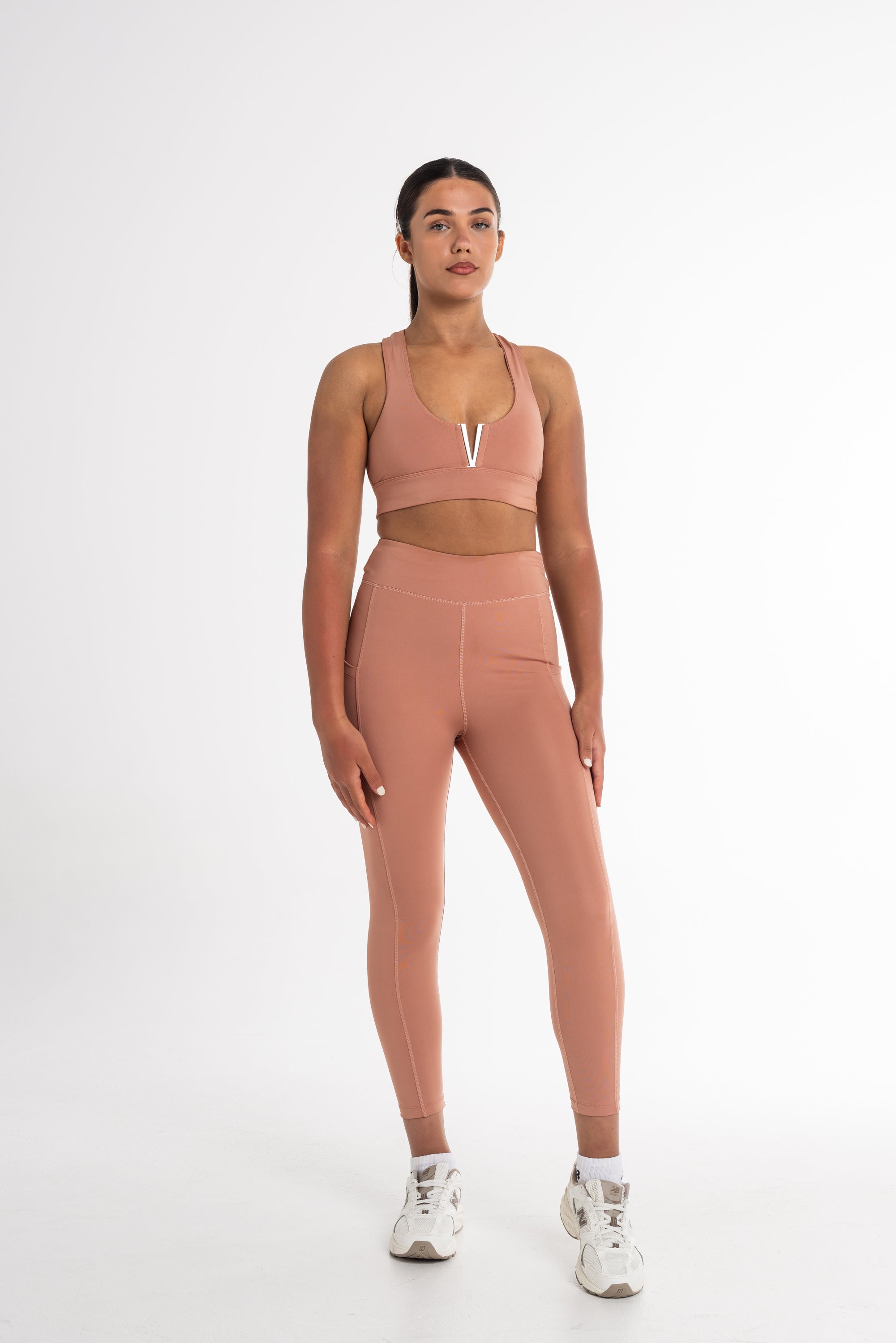 Sports Bra With V Hardware Racer Back - Fawn