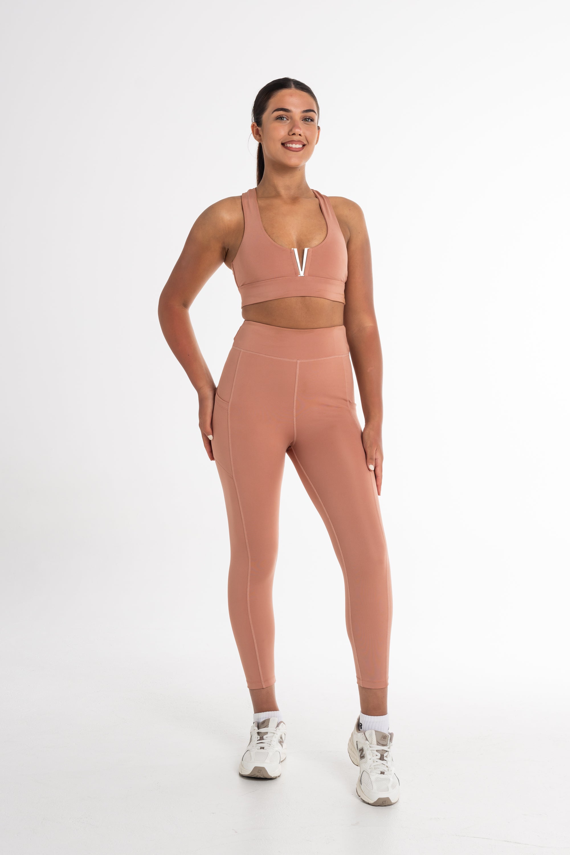 Sports Bra With V Hardware Racer Back - Fawn